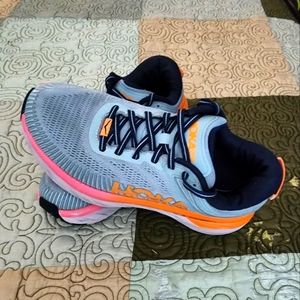 Hoka Bondi 7 size 9W